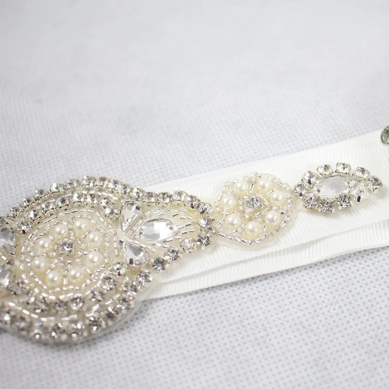 Perle Floral Hochzeit Schärpe Gürtel mit Strasssteinen