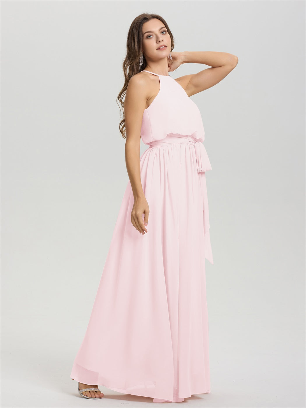 Neckholder Neckholder ärmelloses bodenlanges Chiffon Brautjungfernkleid mit Schärpe