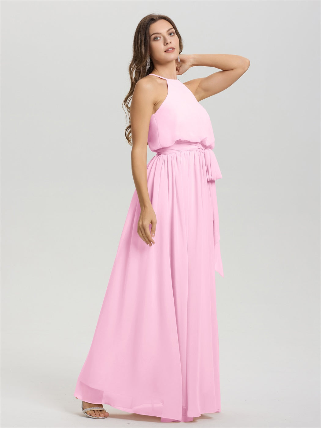 Neckholder Neckholder ärmelloses bodenlanges Chiffon Brautjungfernkleid mit Schärpe