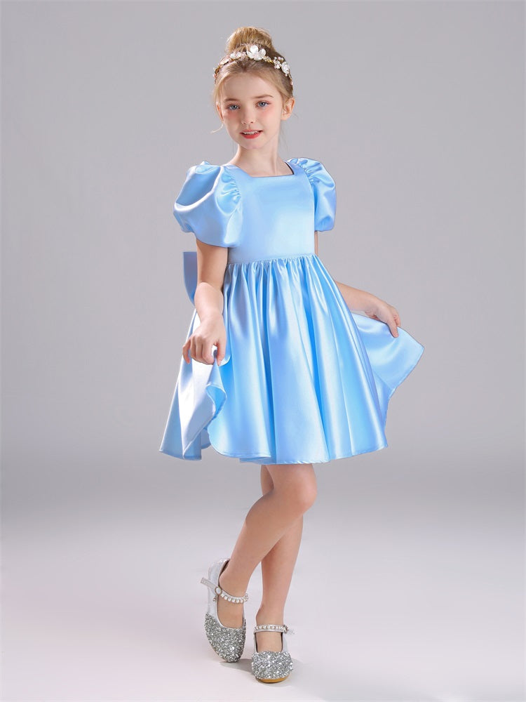 Viereckiger Ausschnitt Satin Ärmel Kurz Kleid für Mädchen