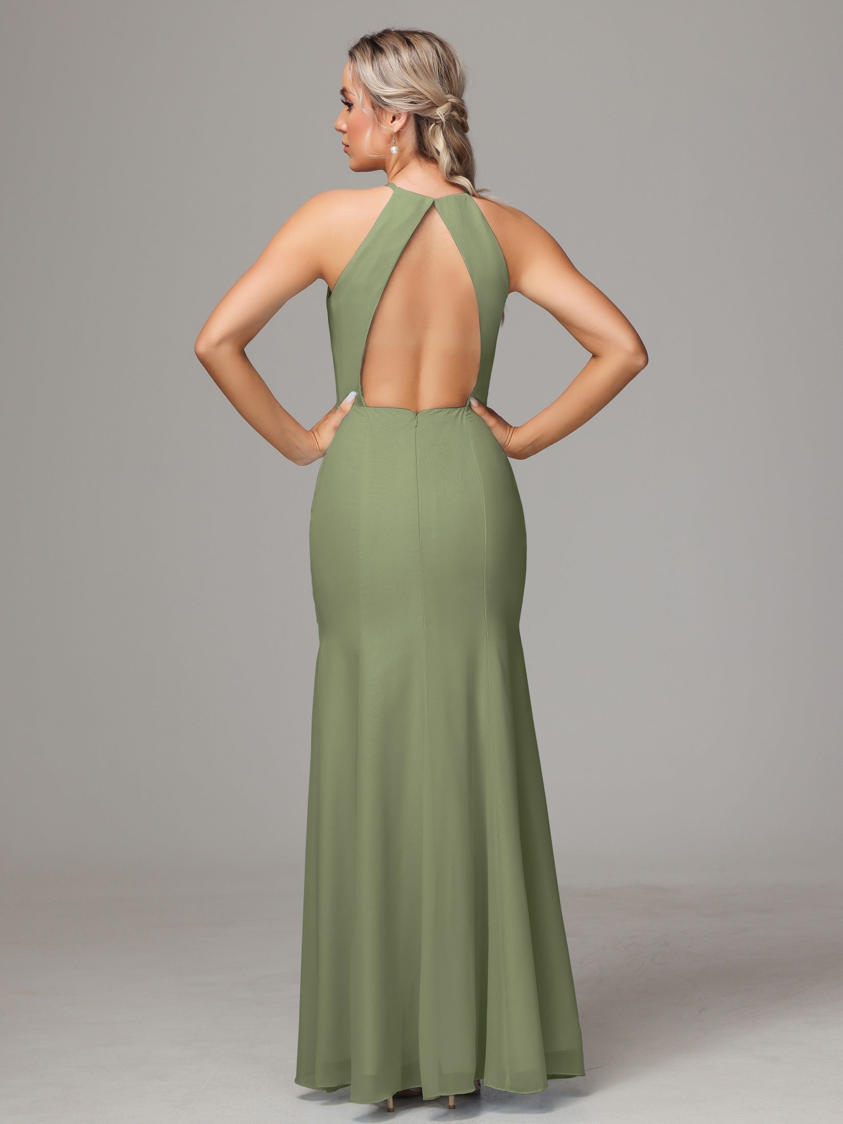 OLIVE_GRÜN