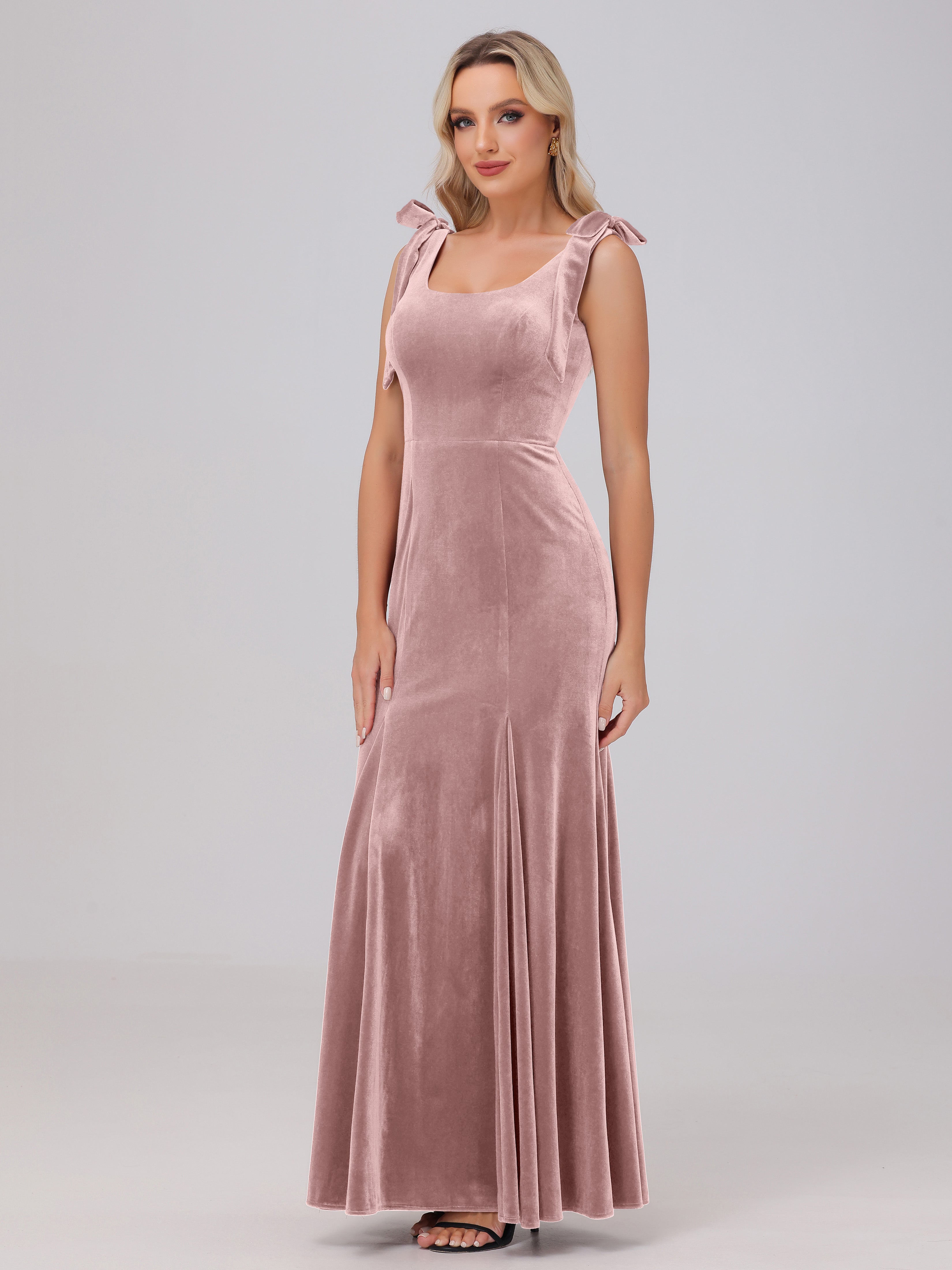 Etui/Kolumne Scoop Ärmellos Lang Samt Brautjungfernkleider