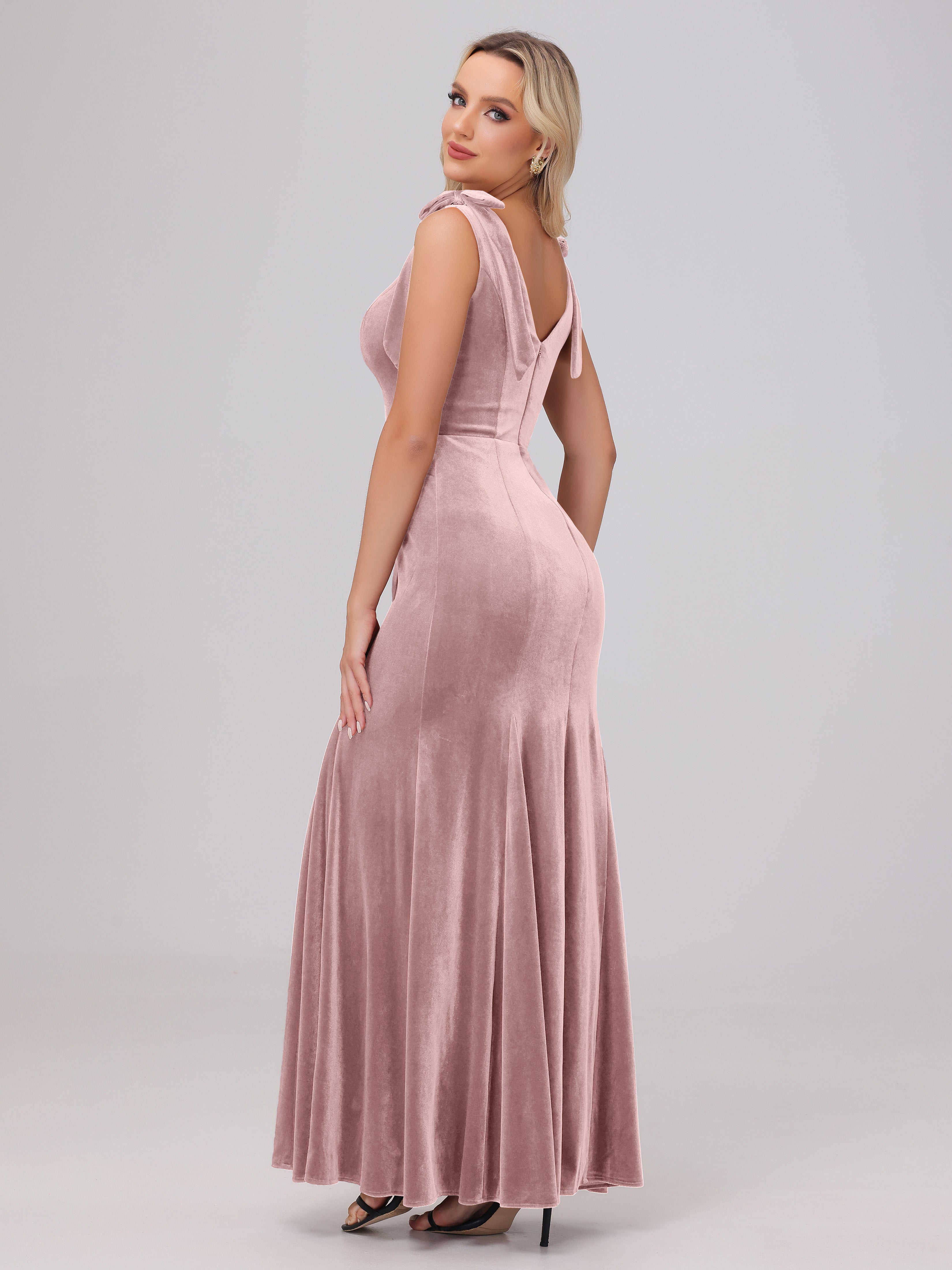 Etui/Kolumne Scoop Ärmellos Lang Samt Brautjungfernkleider