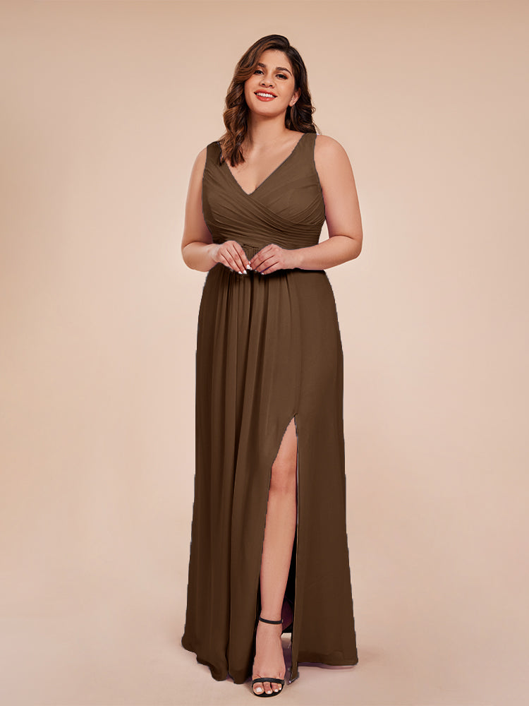 Übergröße Jurnee Etui-Säule Bodenlange V-Ausschnitt Chiffon Lange Brautjungfernkleider