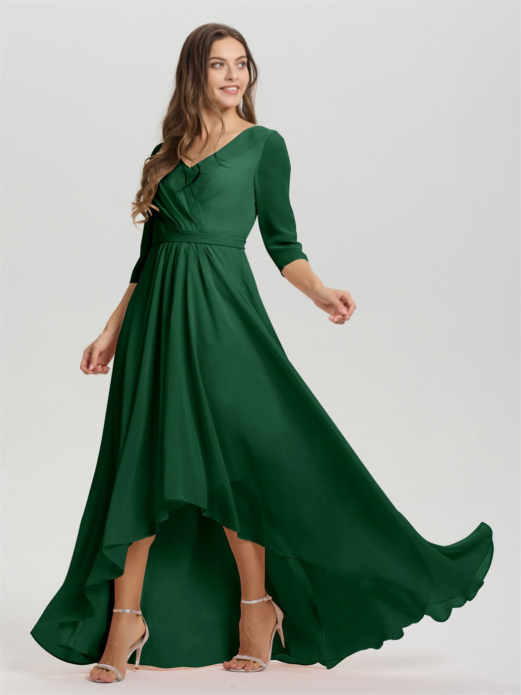 Fließende 3/4 Ärmel V-Ausschnitt Asymmetrisch Hoch Niedrig Chiffon Brautjungfernkleid