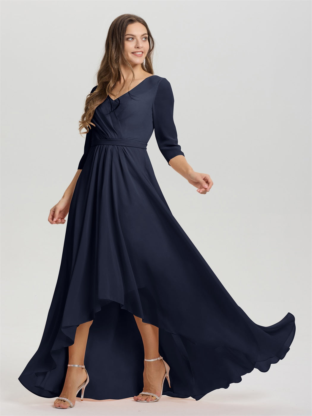 Fließende 3/4 Ärmel V-Ausschnitt Asymmetrisch Hoch Niedrig Chiffon Brautjungfernkleid