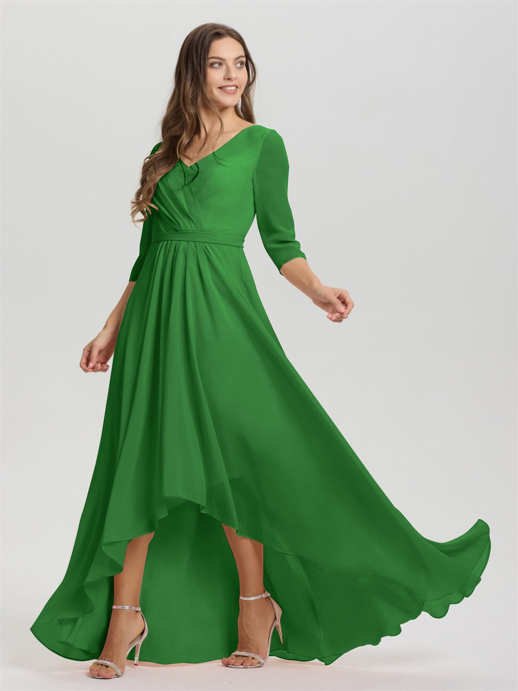 Fließende 3/4 Ärmel V-Ausschnitt Asymmetrisch Hoch Niedrig Chiffon Brautjungfernkleid