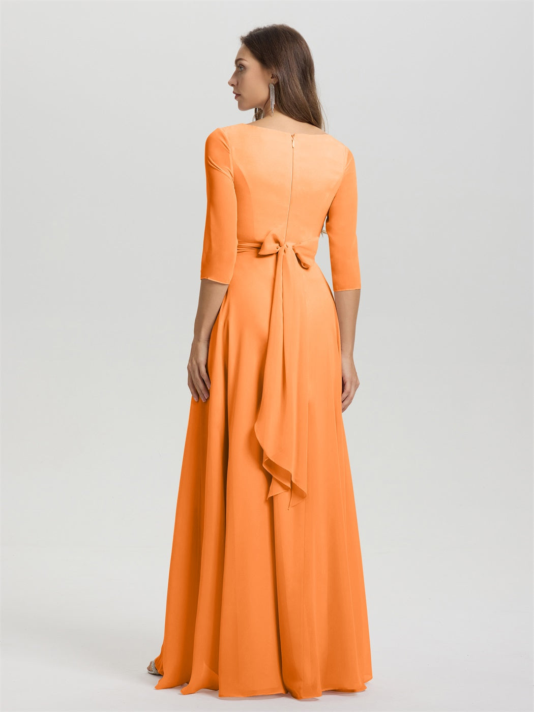 Fließende 3/4 Ärmel V-Ausschnitt Asymmetrisch Hoch Niedrig Chiffon Brautjungfernkleid