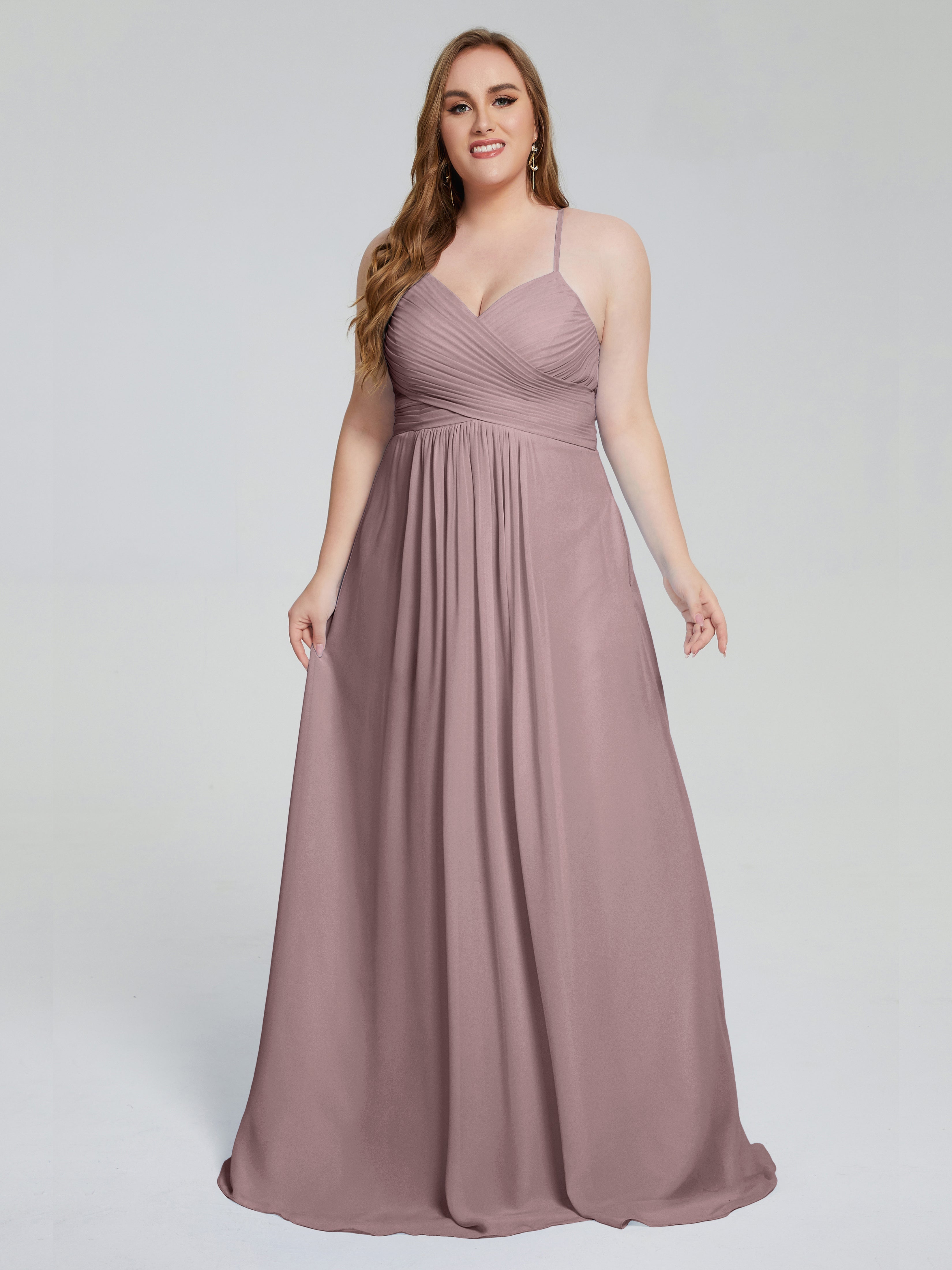 Julianna süße Spaghettiträger Brautjungfernkleider in Übergröße