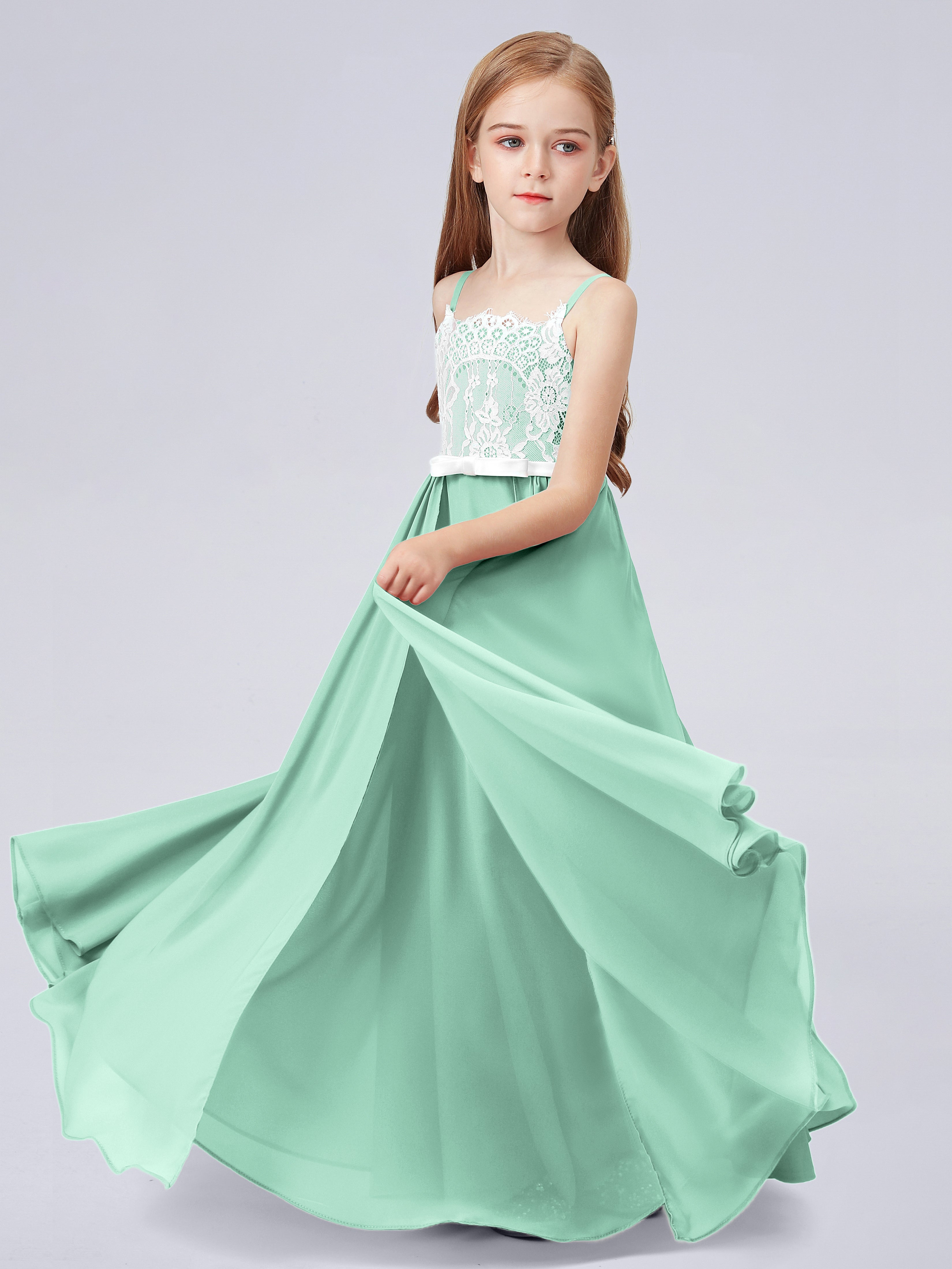 Spitzenkleid für Junge Brautjungfern mit Spaghettiträgern