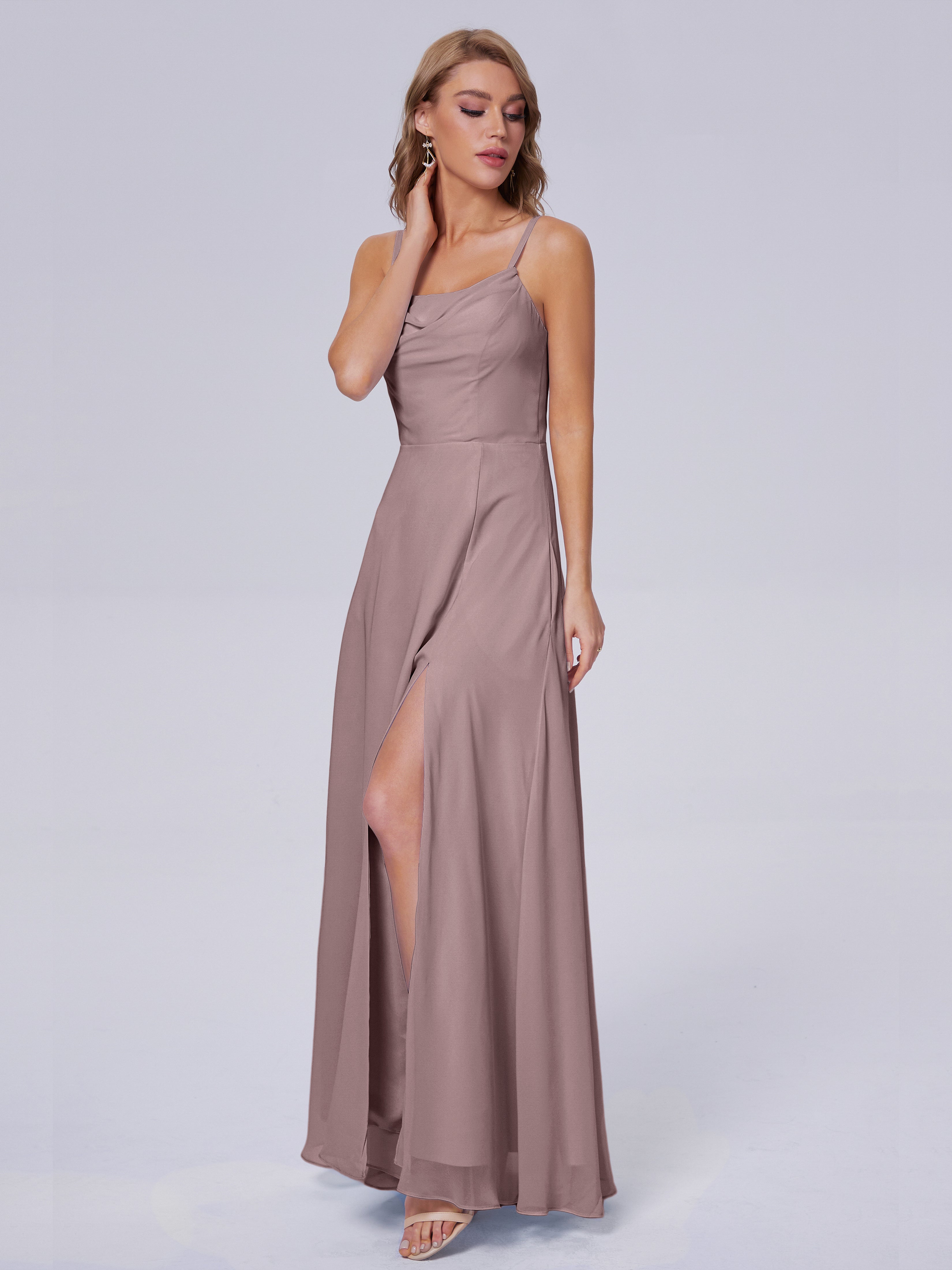 Reese süße Spaghettiträger Chiffon Brautjungfernkleider