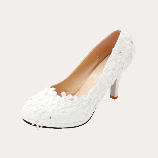 Schöne Spitze Blume Diamante verschönert Hochzeit Schuhe