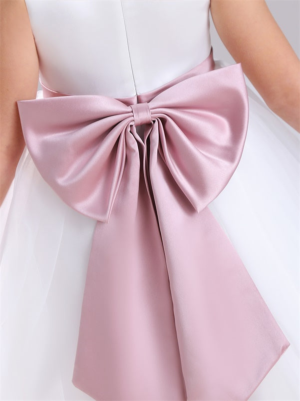 A-Linie Rundhalsausschnitt ärmelloses Tee Länge Satin Blumenmädchen Kleid mit Bowknot