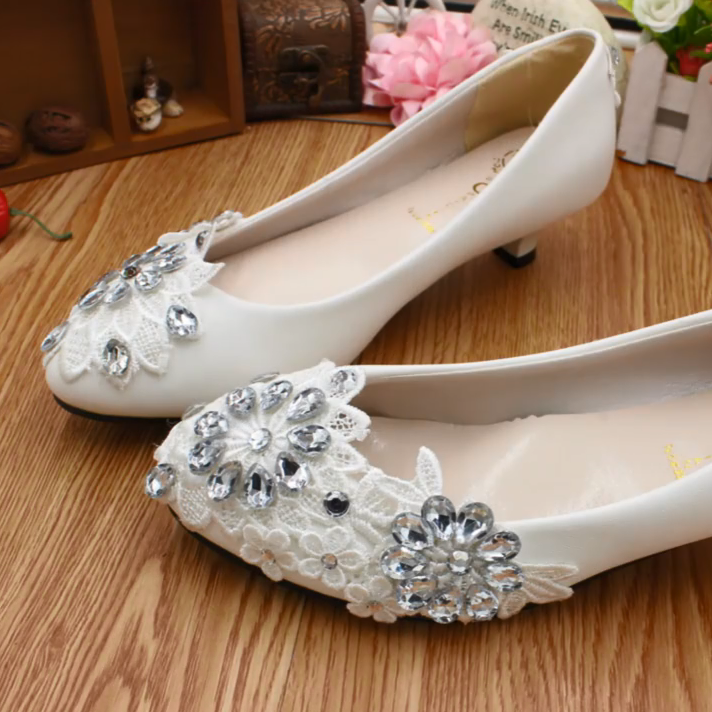 Wunderschöne Diamante Spitze Blume Hochzeit Schuhe