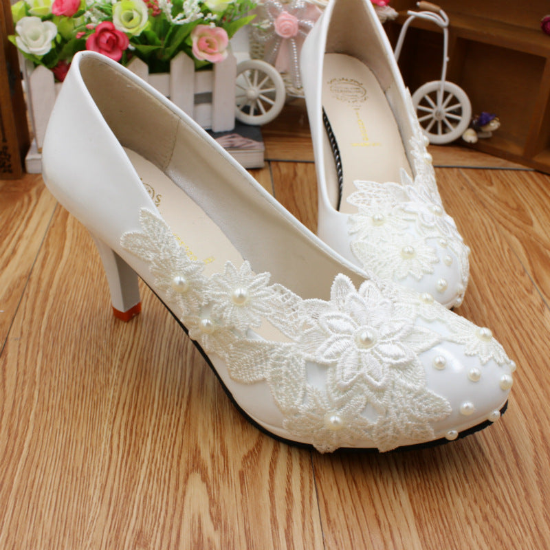 Klassische Pure Weiß Spitze Floral Peal verschönert Hochzeit Schuhe