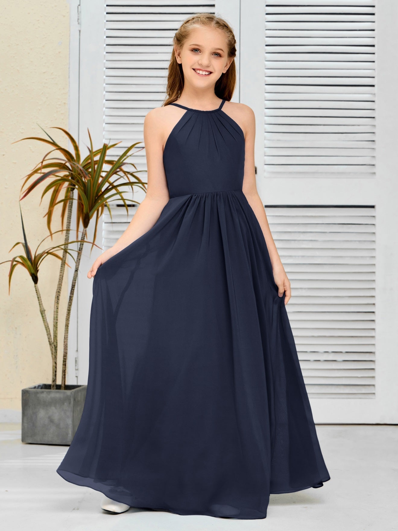 Elegantes Chiffon Junior-Brautjungfernkleid mit hängendem Ausschnitt