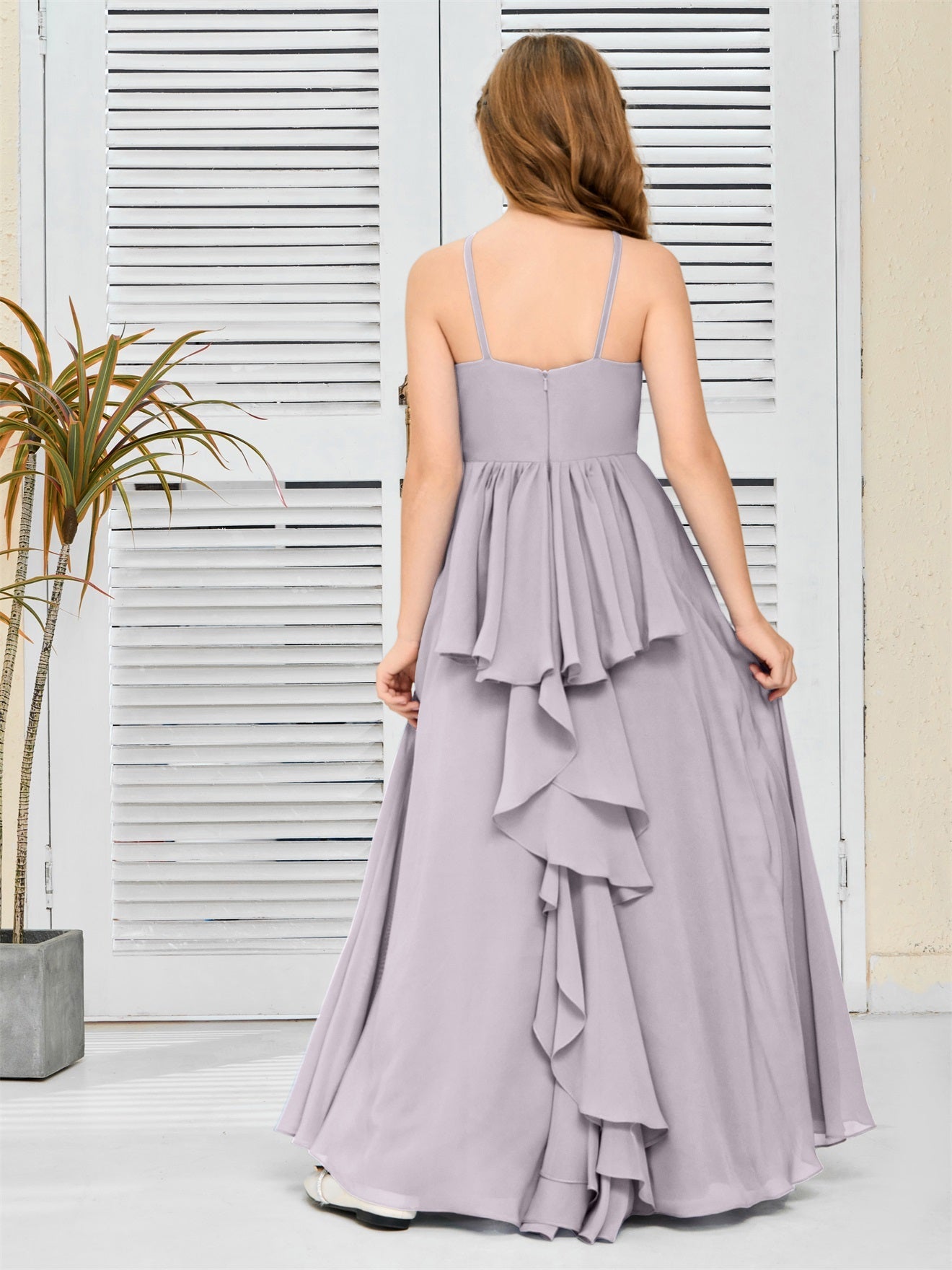 Elegantes Chiffon Junior-Brautjungfernkleid mit hängendem Ausschnitt