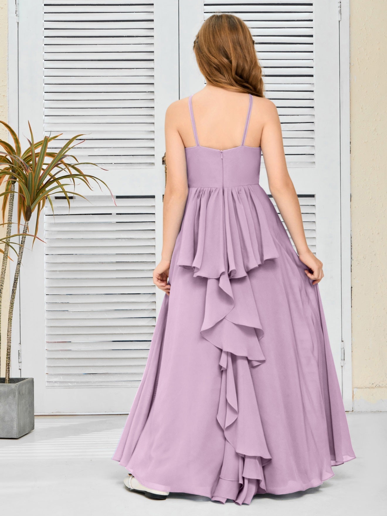 Elegantes Chiffon Junior-Brautjungfernkleid mit hängendem Ausschnitt