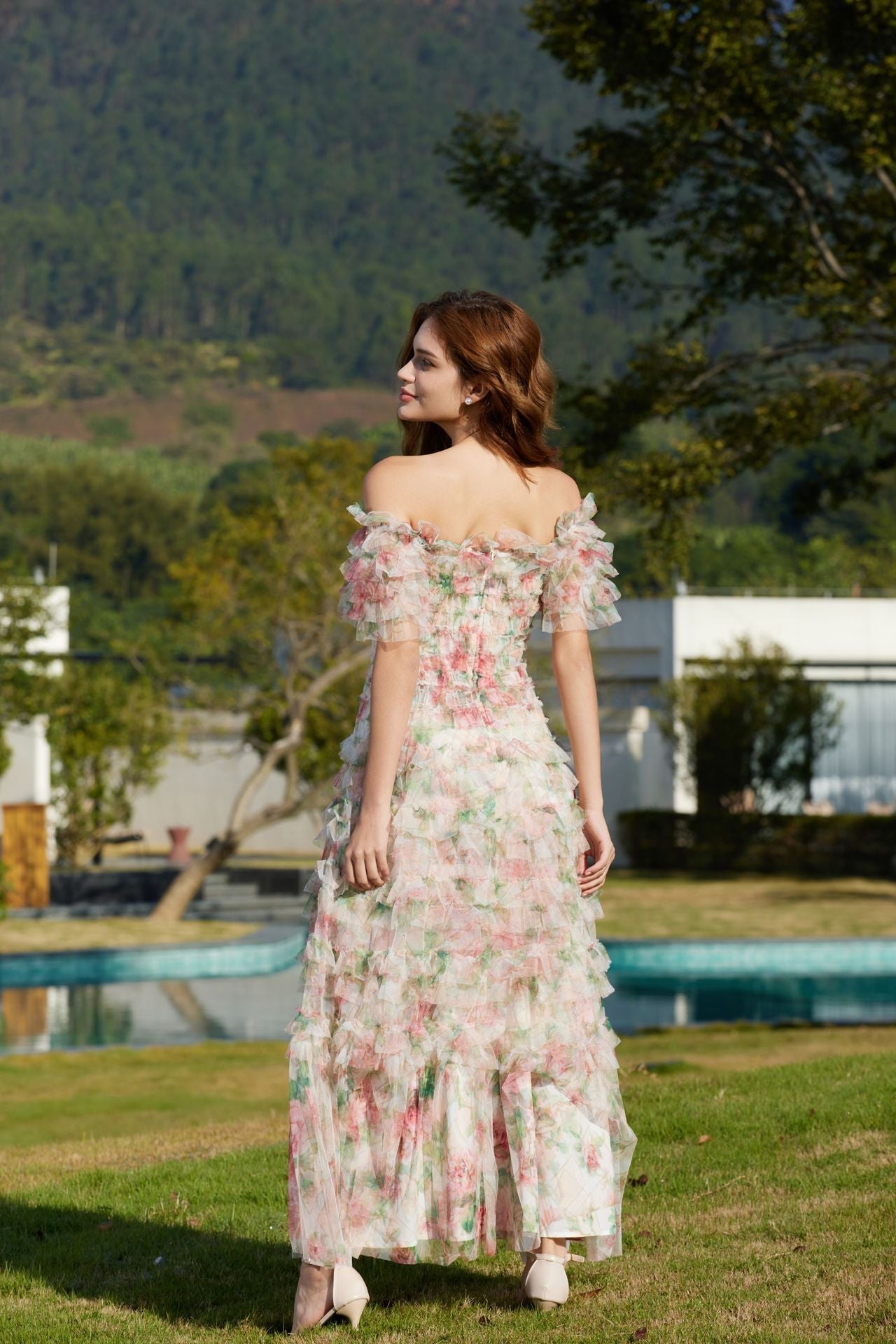 Romantische Rüsche von der Schulter Floral Tüll Hochzeit Gastkleider