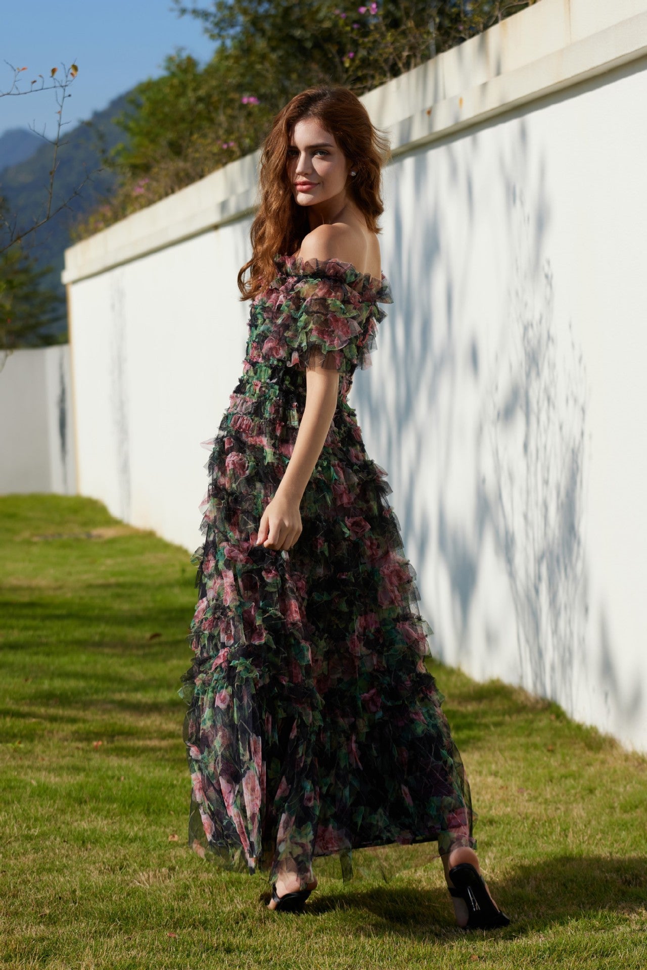 Schwarz Romantisch Rüsche Aus der Schulter Floral Tüll Hochzeit Gastkleider