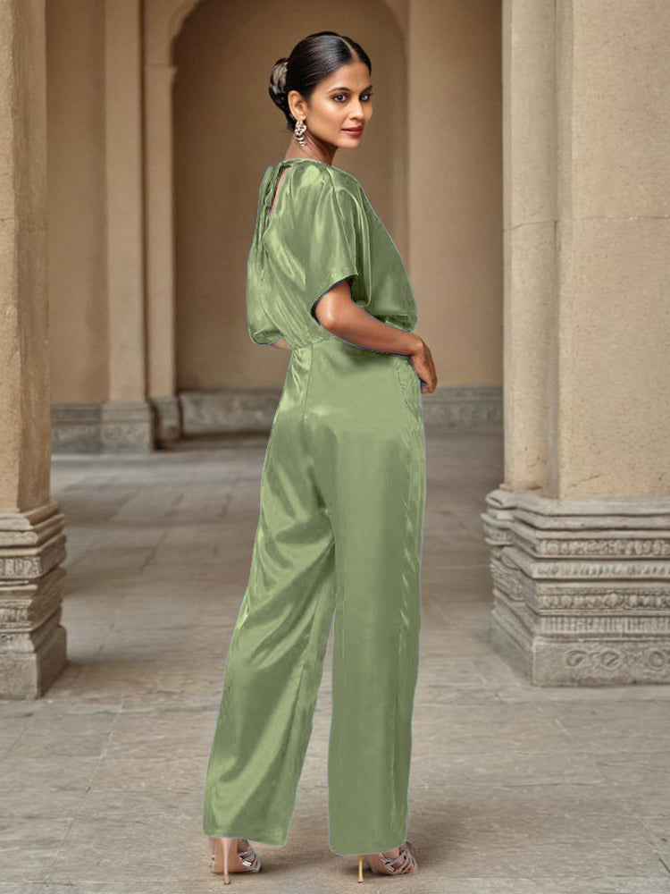 Jumpsuit/Hosenanzug Rundhalsausschnitt Halbe Ärmel Weiches Satin Brautmutterkleider mit Gürtel